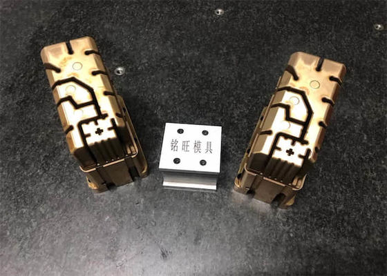 718H 738H درج قالب گیری تزریقی 5 محور اجزای قالب CNC
